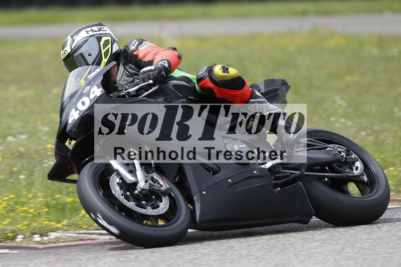 /37 28.07.2025 Dunlop Ride und Test Day ADR/Trackday Erfahren gelb Trackday schnell  rot/404